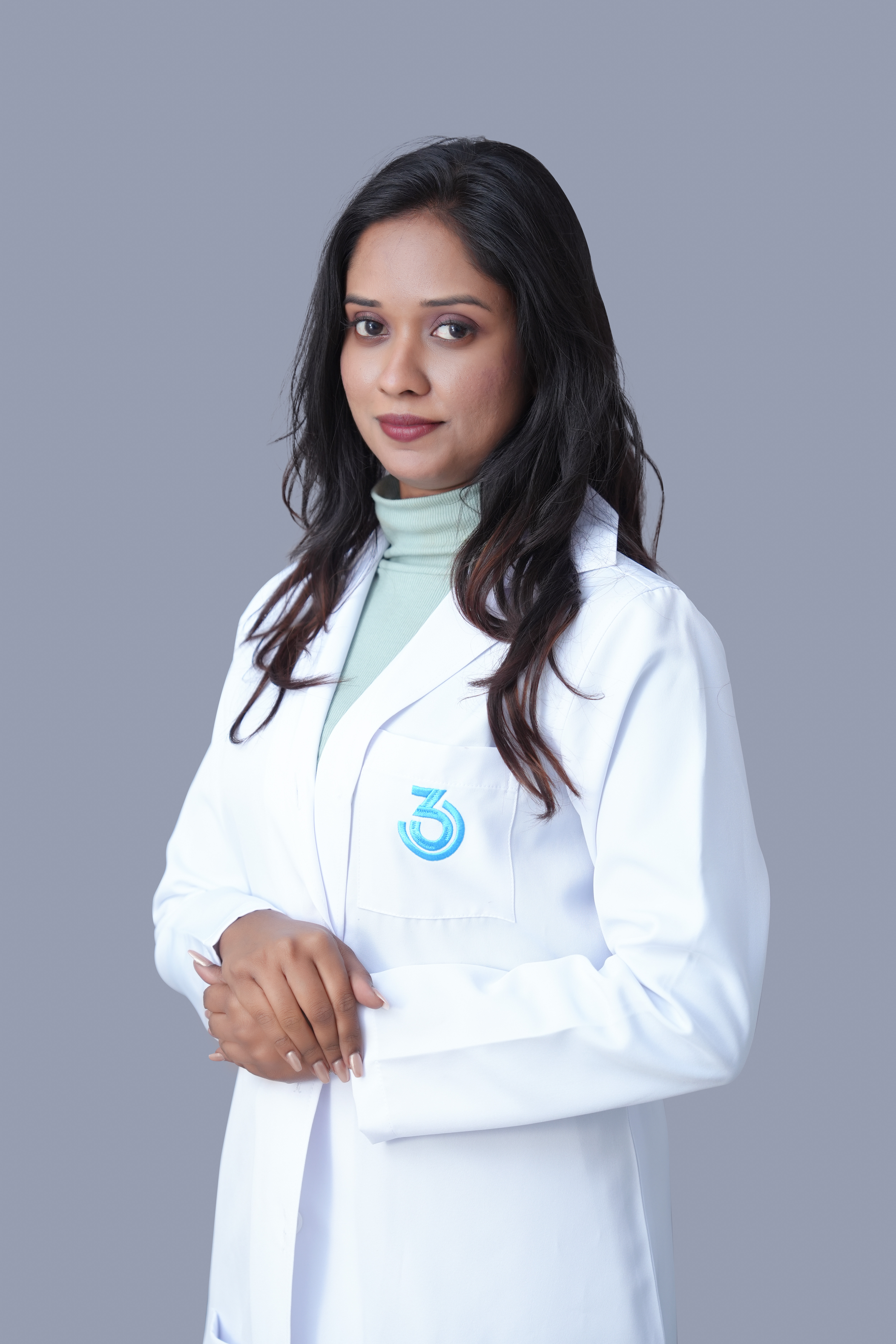 Mona Mirza